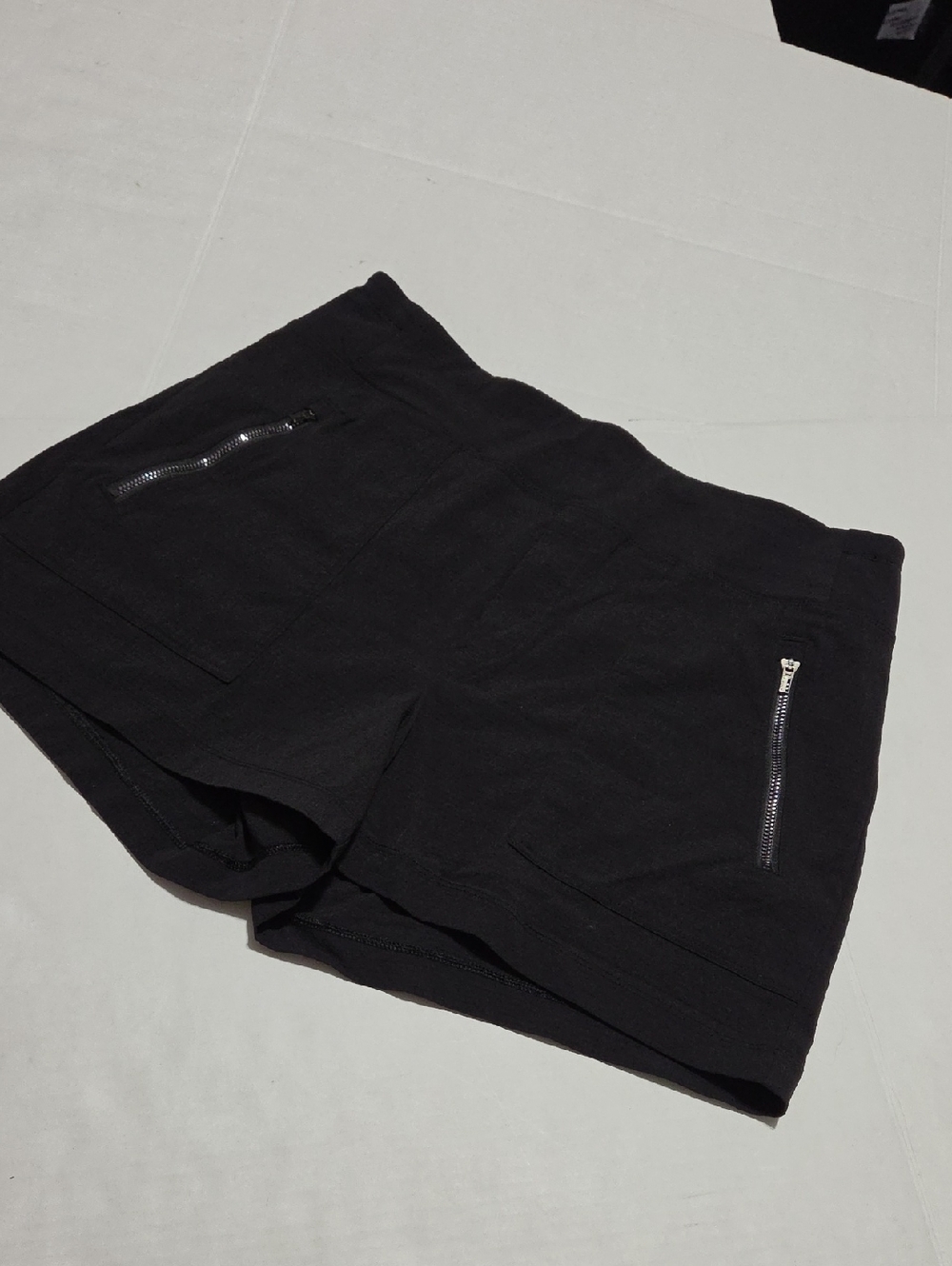 Athleta Black High-Waist Zip Pocket Shorts